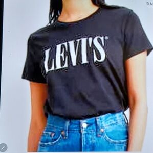 Levi's Black Short Sleeve Tee Women's  SizeXXL  Fits Like XL